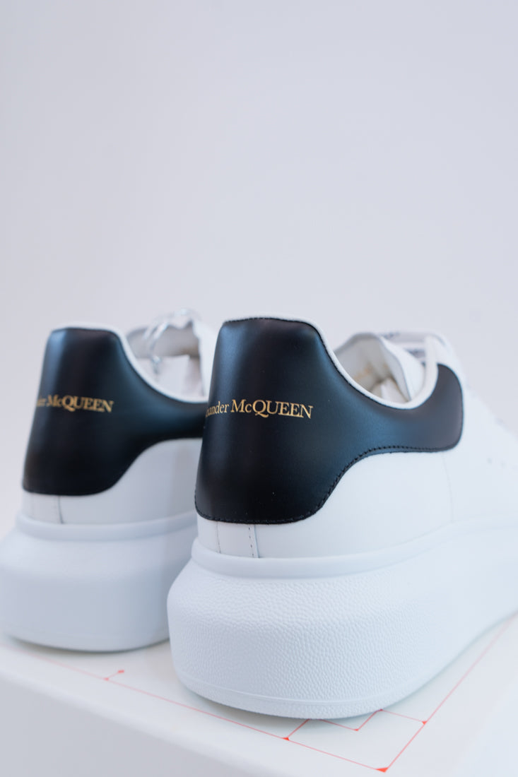 Sneakers Alexander McQueen White Black