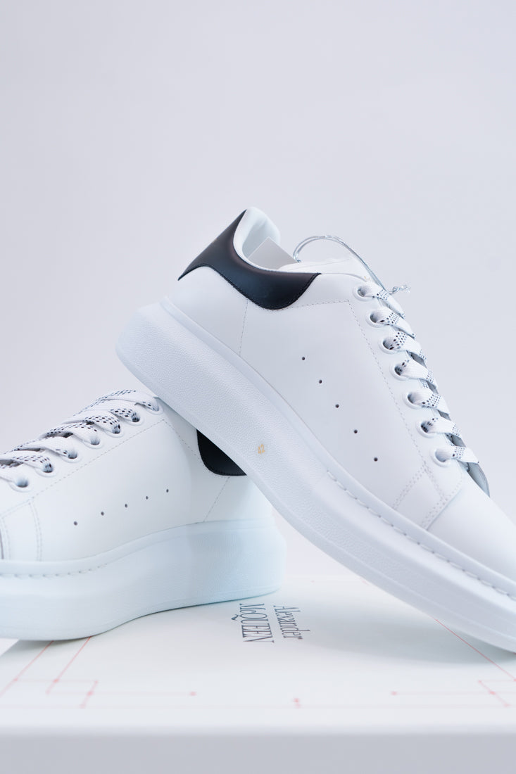 Sneakers Alexander McQueen White Black