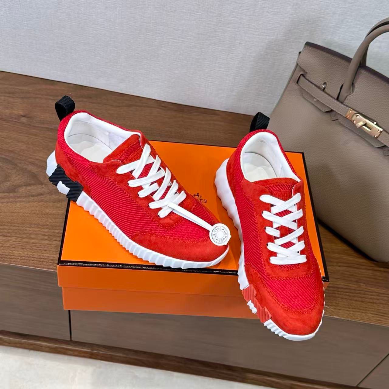 Sneakers HE