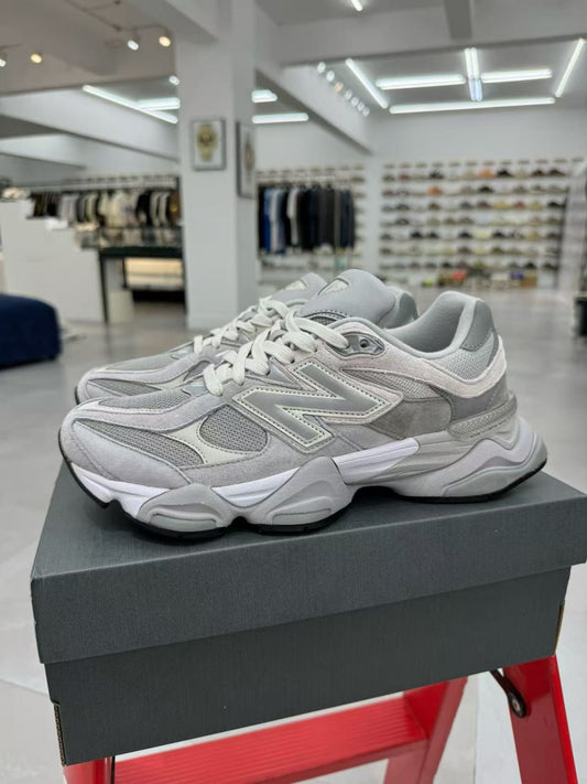 New Balance 9060 Grigio-Bianco